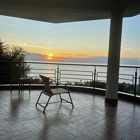 Coast View Resort Kigoma Buitenkant foto