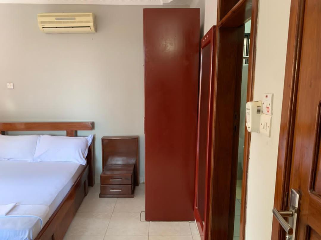 Coast View Resort Kigoma Buitenkant foto