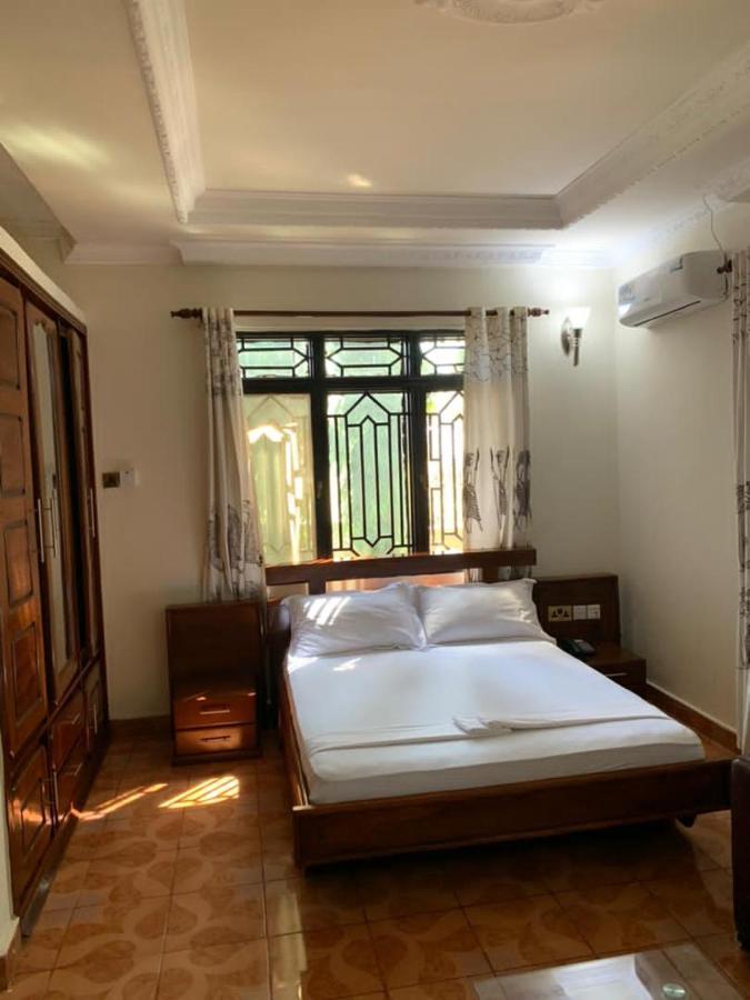 Coast View Resort Kigoma Buitenkant foto